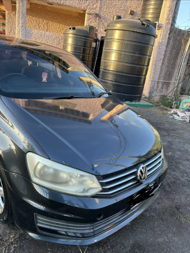 2016 VW Polo Sedan