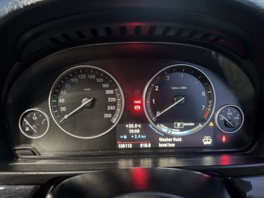 2013 BMW 5 Series 520i