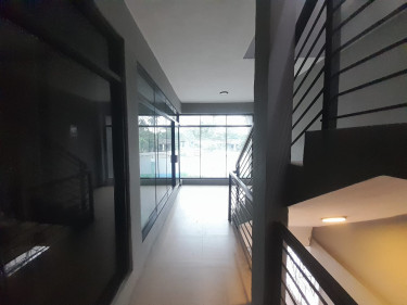2 Commercial Space Fore Rent In Linstead 95k Each