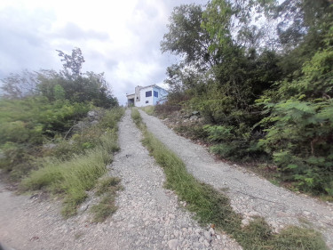 1 Acres Residential/Development Land