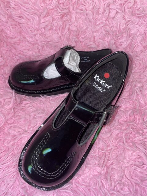 Kickers School Shoe