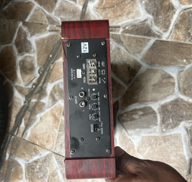 Car Speaker With Built In Amplifier 