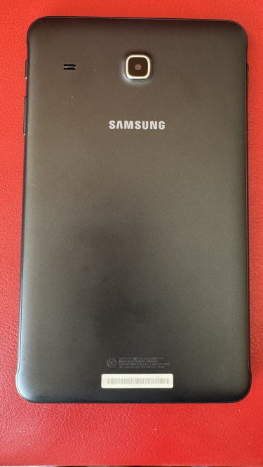 8” Samsung Galaxy Tab E 16gb