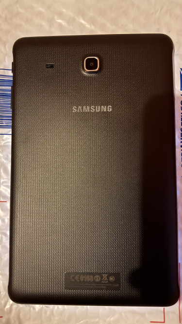 9.6” Samsung Galaxy Tab E 