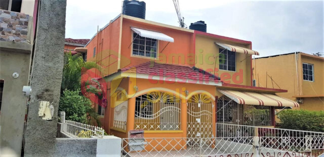 4 Bedroom Houses Cedar Crescent, Bridgeport