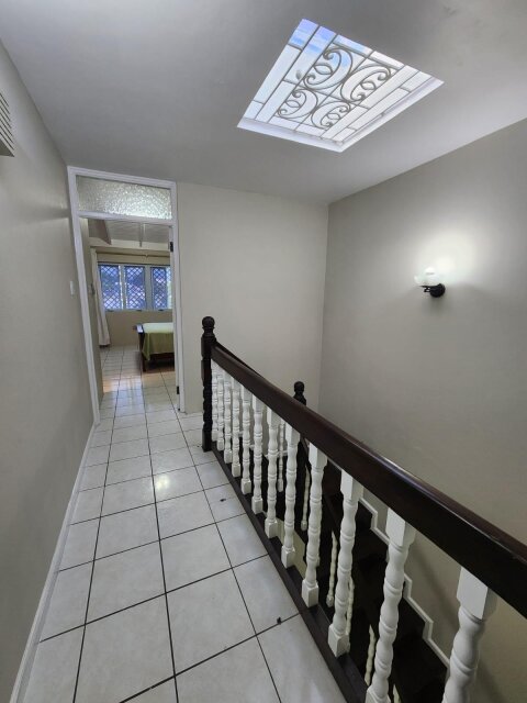 Charming 2 Bedrooms Townhouse in Hopefield Manor