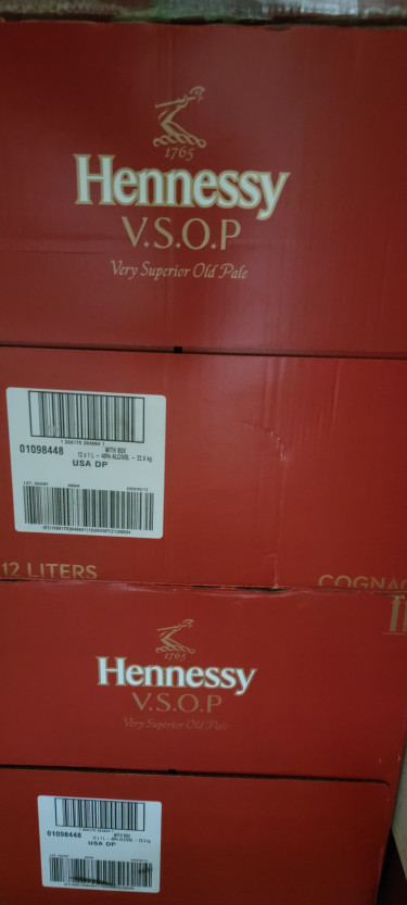 Hennessy VSOP 1L Liquors Half Way Tree