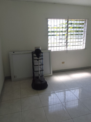Makeup Artist, Lash Extension Technicians/Braiders Shops & Booths Molynes Road