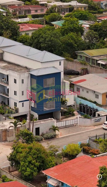 Semi-Furnished 2 Bedrooms In Gated Complex Apartments Kingston 19