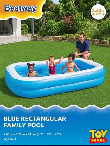 Large Pool (8.7