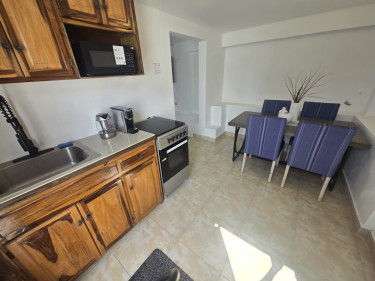 1 Bedroom Apartment