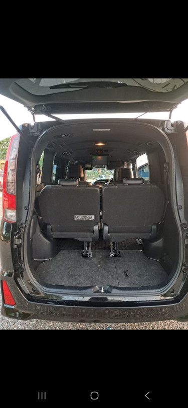 2017 Toyota Noah 