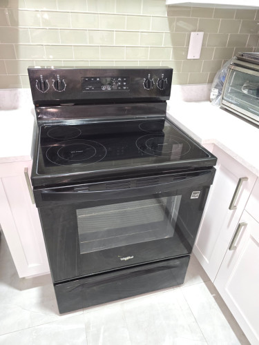 Electric Whirlpool Stove  Stoves Greater Portmore 