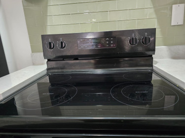 Electric Whirlpool Stove 