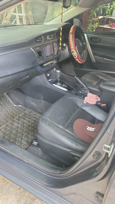 2014 Corolla Altis 