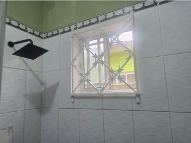 Charming Unfurnished 1 Bedroom Studio in Portmore