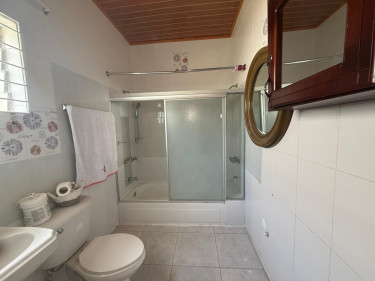 Furnished 2 Bedroom Apt