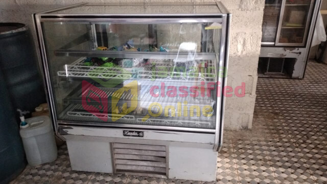 48 Inch Commercial Refrigerated Bakery Display