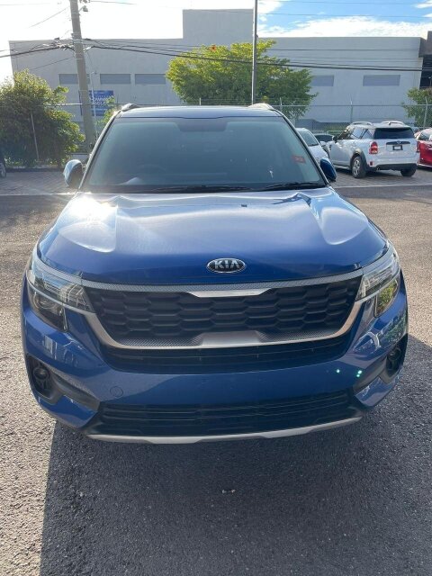 Kia Seltos SOLID BLUE