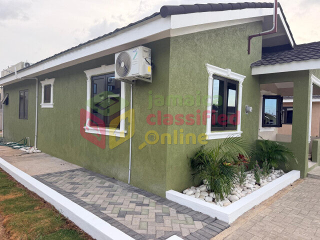 2 Bedroom