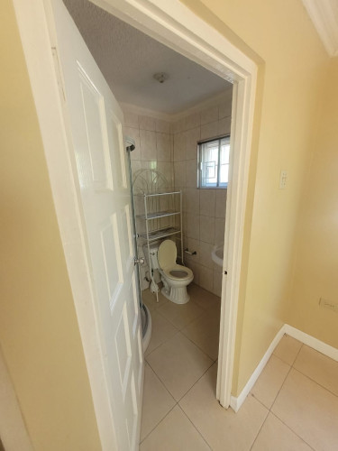 Contemporary 3-Bedroom Townhouse