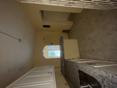 6 Bed, 6 Bath House