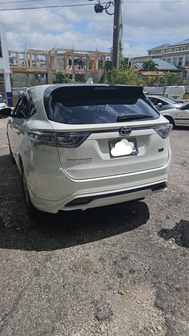 2016 Toyota Harrier