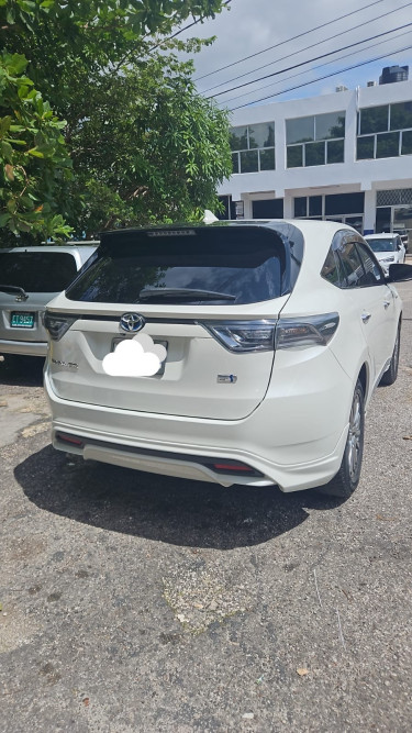 2016 Toyota Harrier
