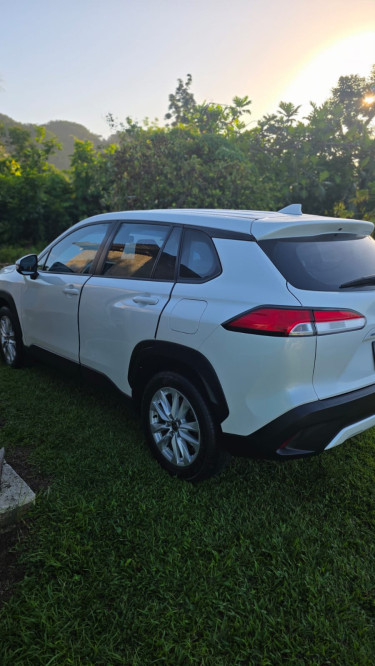 2022 Corolla Cross  Vans & SUVs Cross Rds 