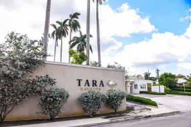 TARA ESTATE FURNISHED 4BED 3 BATH USD $950,000