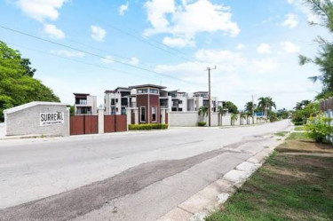 IRONSHORE 1 BED 1 BATH USD $250,000