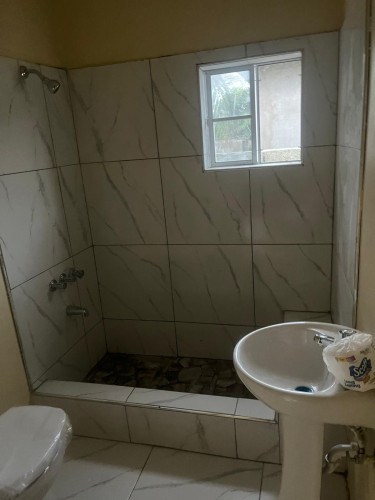 Cozy 1 Bedroom Apartment In Prime Location
