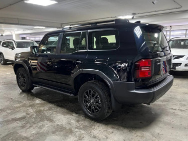 TOYOTA LANDCRUISER PRADO VX LIMITED 