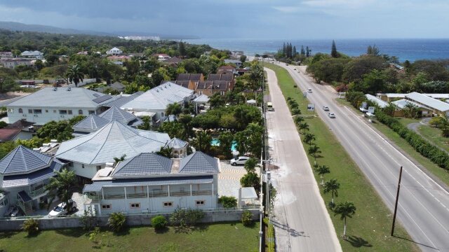 Hotel/Resort For Sale| Runaway Bay