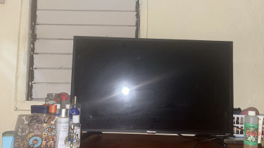 Hisense 32 Inch Tv  Other Market Barbican 