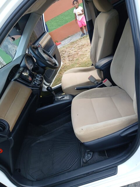 2015 Toyota Axio