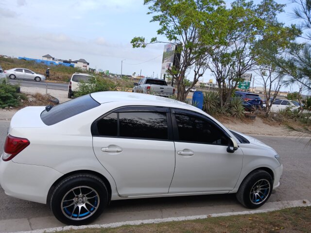 2015 Toyota Axio