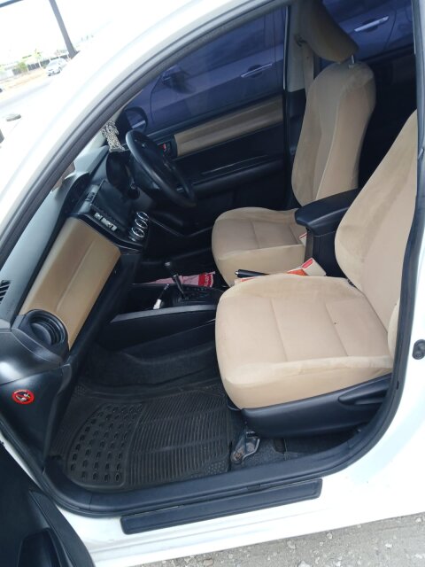 2015 Toyota Axio