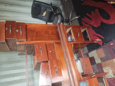 Office Desk With Draws