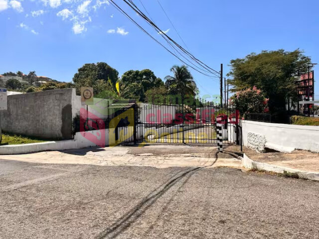 Kingston 6 Apartment For Sale