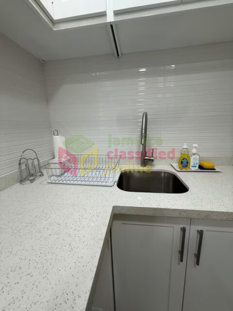 Kingston 6 Apartment For Sale