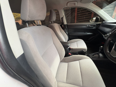 2017 Toyota Corolla Axio 