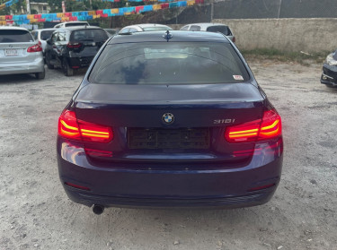 2016 BMW 318I 
