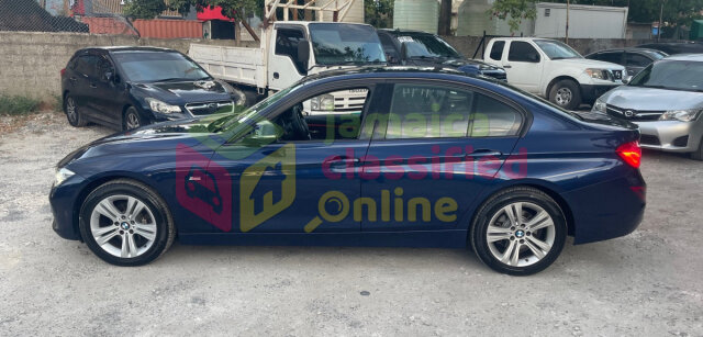 2016 BMW 318I