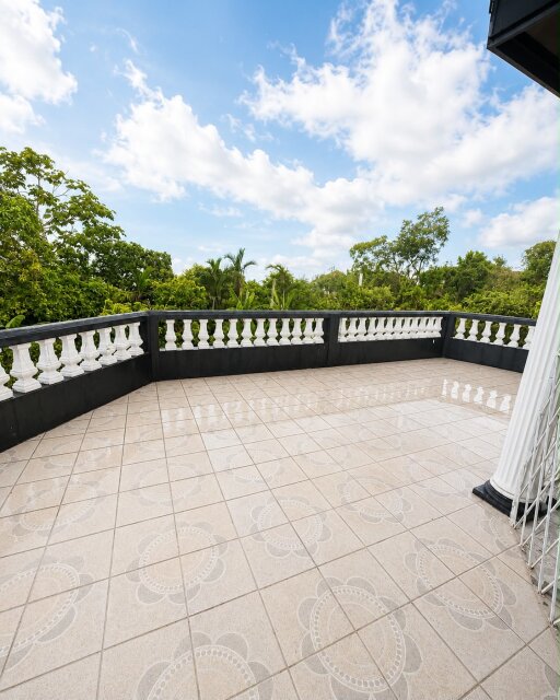 House For Sale| Smokey Vale Houses Kingston