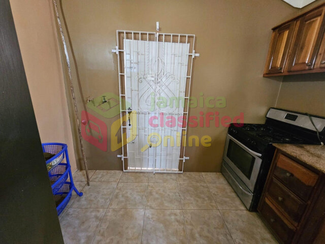2 Bedroom