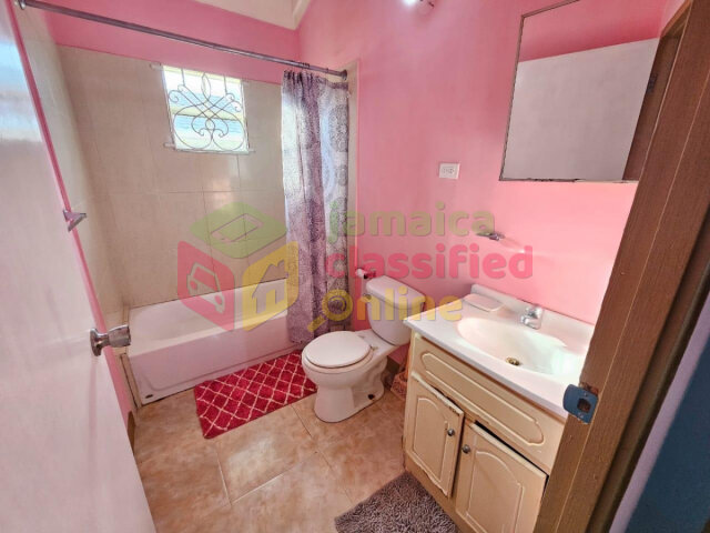2 Bedroom