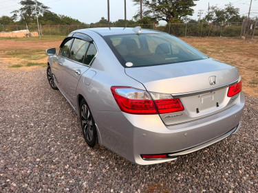 2015 Honda Accord New Import (Silver)