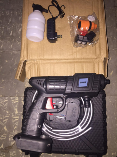 Battery Powered Pressure Washer