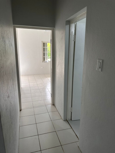 2 Bedroom 2 Bathroom Apartment
